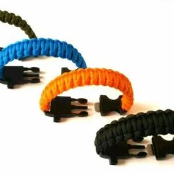 Now4you Paracord Survival Armbanden Set 4 Kleuren Met Kompas -Stroller shop 550x358 1