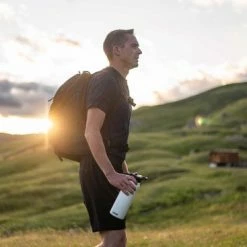 CamelBak Chute Mag Vacuum Insulated - Isolatie Drinkfles - 600 Ml - Blauw (Navy) -Stroller shop 550x367 10