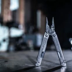 Leatherman Free P2 Multitool - 19 Functies - RVS - Zilver - Nylon Etui 39 Leatherman Free P2 Multitool - 19 Functies - RVS - Zilver - Nylon Etui -Stroller shop 550x367 19