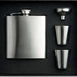 Slanke Heupfles Met Schenktuit En 2 Bekertjes - Heupfles Pakket - Inhoud 175 Ml - Wijn & Co -Stroller shop 550x490 2