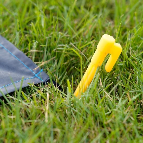 QY Picknickkleed Buitenkleed Waterdicht En Lichtgewicht Inclusief 4 Haringen - 140 X 200 Cm - Lichtblauw / Grijs 9 QY Picknickkleed Buitenkleed Waterdicht En Lichtgewicht Inclusief 4 Haringen - 140 X 200 Cm - Lichtblauw / Grijs - Afbeelding 7