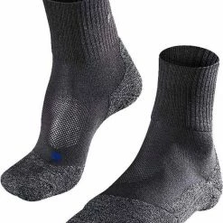 FALKE TK2 Explore Cool Short Wandelsokken Kort Zacht Thermisch Anti-blaar Antizweet Zonder Motief Met Elastische Boord Verkoelend Ademend Sneldrogend Grijs Dames Sportsokken - Maat 39-40 -Stroller shop 550x674 1