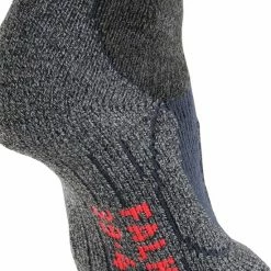 FALKE TK1 Adventure Wandelsokken Dikke Versterkte Thermische Sokken Zonder Patroon Met Sterke Wattering Lang En Warm Voor Wandelen Merinowol Blauw Dames Sportsokken - Maat 41-42 -Stroller shop 550x693